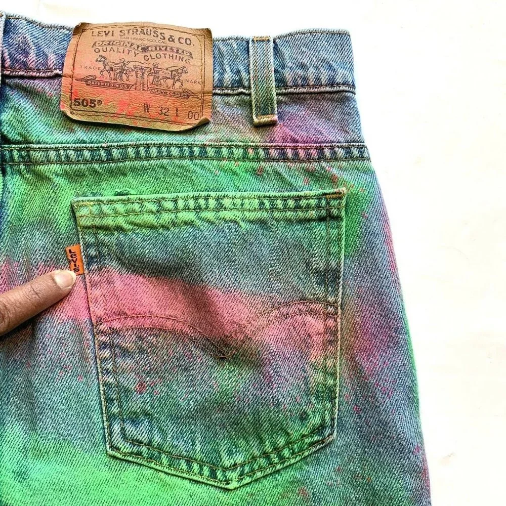 Vintage Levi's 550 Jean Denim Shorts Men 32‎ (31) USA Orange Tab Painted Altered
